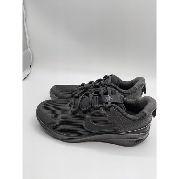 Nike Star Runner 4 Boys DX7614-002, Black/Black-Black-Anthracite, Size 3Y US - Picture 1 of 11
